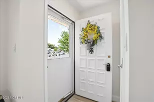 2 Thames Pl, Brick, NJ 08723 - Photo 4
