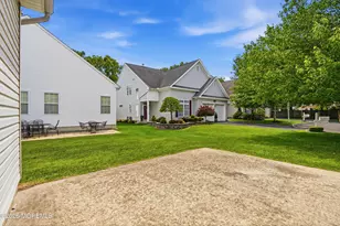 5 Holly Manor Ct, Helmetta, NJ 08828 - Photo 34