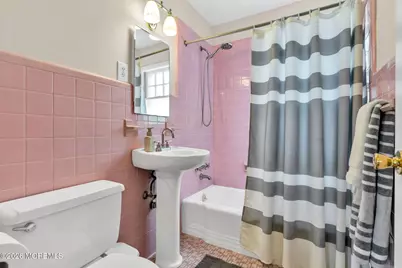 447 Woodmere Avenue, Neptune Township, NJ 07753 - Photo 16
