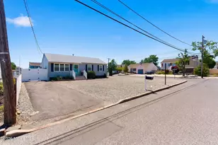 29 Clarkson Dr, Toms River Township, NJ 08753 - Photo 22