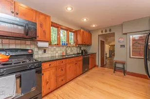 48 Chambers Rd, Cream Ridge, NJ 08514 - Photo 22
