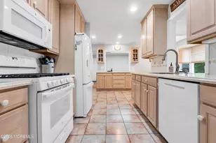 509 Transom Ct, Toms River Township, NJ 08753 - Photo 12
