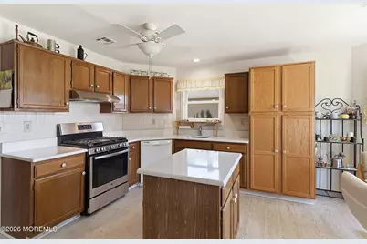 35 Noranda Street, Toms River Township, NJ 08757 - Photo 4