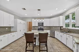 416 Coral Ct, Morganville, NJ 07751 - Photo 12