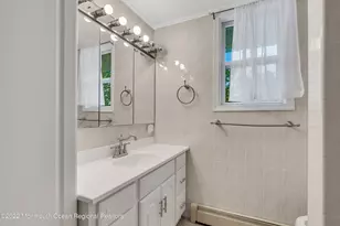 370 W Park Ave, Oakhurst, NJ 07755 - Photo 24