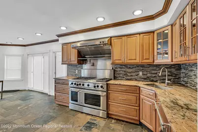 370 W Park Avenue, Oakhurst, NJ 07755 - Photo 16