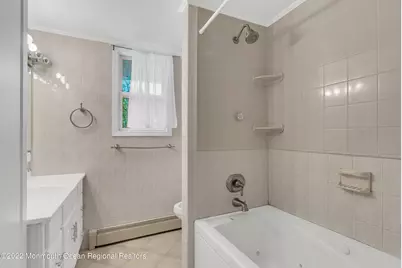 370 W Park Avenue, Oakhurst, NJ 07755 - Photo 24