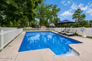 370 W Park Ave, Oakhurst, NJ 07755 - Photo 32