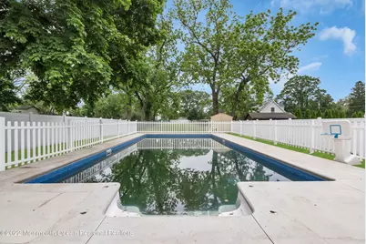 370 W Park Avenue, Oakhurst, NJ 07755 - Photo 26