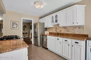 37 Gordons Corner Rd, Manalapan Township, NJ 07726 - Photo 26