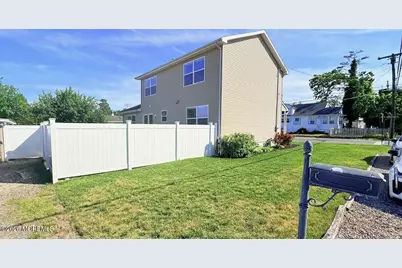 6 Spring Street, Beachwood, NJ 08722 - Photo 4