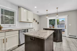 51 Venice Dr, Brick, NJ 08723 - Photo 10