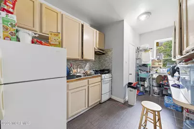 718 W Side Avenue, Jersey City, NJ 07306 - Photo 40