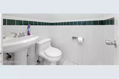 718 W Side Avenue, Jersey City, NJ 07306 - Photo 14