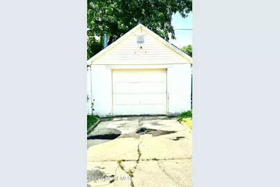 637 Sydney Avenue, Union Beach, NJ 07735 - Photo 10