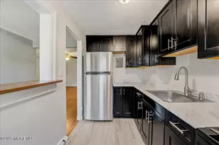 46 Manor Dr, Red Bank, NJ 07701 - Photo 10