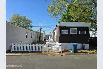 9 Monique Circle, Hazlet Township, NJ 07730 - Photo 2