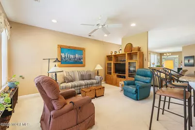 46 Minuteman Circle, Allentown, NJ 08501 - Photo 18