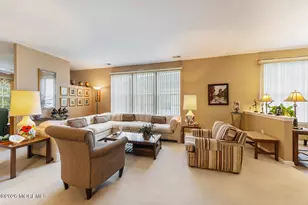 46 Minuteman Cir, Allentown, NJ 08501 - Photo 12
