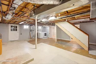 19 Harpoon St, Beachwood, NJ 08722 - Photo 28