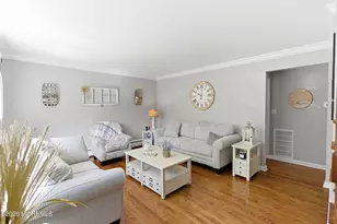 19 Harpoon St, Beachwood, NJ 08722 - Photo 8