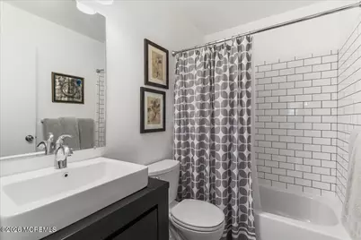 427 Dorchester Way, Manalapan Township, NJ 07726 - Photo 26
