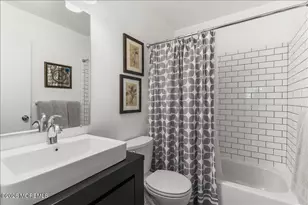 427 Dorchester Way, Manalapan Township, NJ 07726 - Photo 26