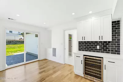 48 Kendall Drive NE, Sayreville, NJ 08859 - Photo 8