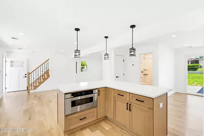 48 Kendall Drive NE, Sayreville, NJ 08859 - Photo 2