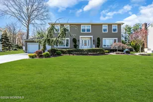14 Scott Dr, Morganville, NJ 07751 - Photo 4