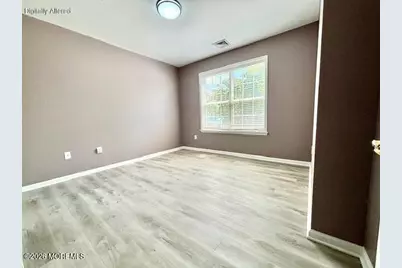 311 Mill Pond Way, Eatontown, NJ 07724 - Photo 16