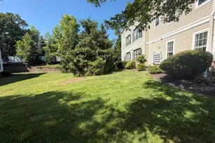 311 Mill Pond Wy, Eatontown, NJ 07724 - Photo 2