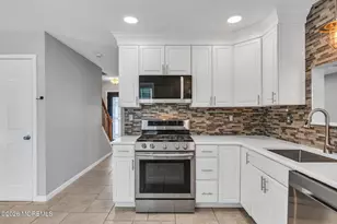 253 Lake Shore Dr, Brick, NJ 08723 - Photo 12