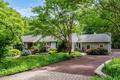 100 Borden Road, Middletown, NJ 07748 - Photo 2