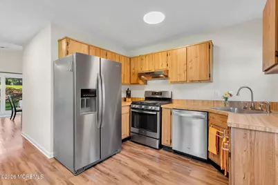 22 Cranberry Drive, Tinton Falls, NJ 07753 - Photo 12