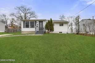 28 Brandies Rd, Toms River Township, NJ 08757 - Photo 1