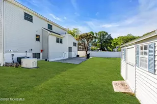6 Virginia Ave, Hazlet Township, NJ 07730 - Photo 22