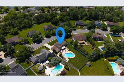 43 Homestead Circle, Marlboro Township, NJ 07746 - Photo 4