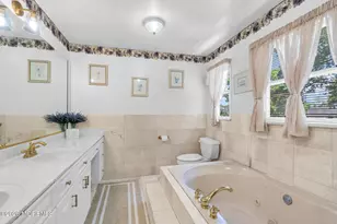 2722 W Bangs Ave, Neptune Township, NJ 07753 - Photo 38