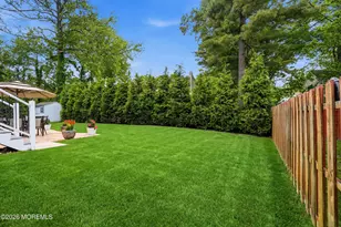 1910 Holbrook St, Oakhurst, NJ 07755 - Photo 40