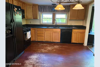 2041 8th Avenue, Toms River Township, NJ 08757 - Photo 8
