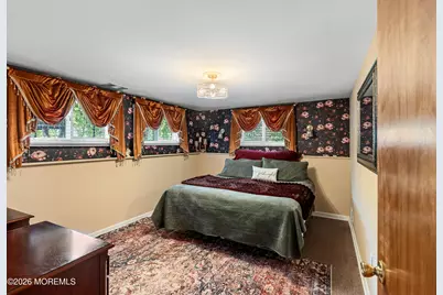7 Oxford Road, Manalapan Township, NJ 07726 - Photo 20