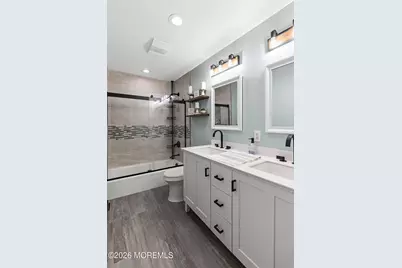 7 Oxford Road, Manalapan Township, NJ 07726 - Photo 18