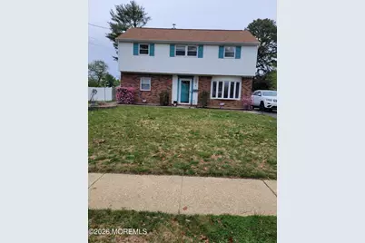 5 Peachtree Road, Oakhurst, NJ 07755 - Photo 1