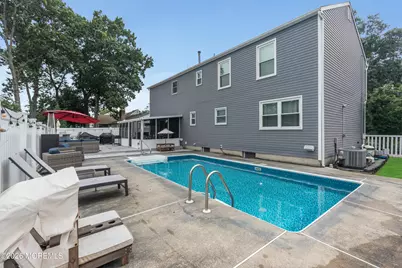 4 Laurel Crest Drive, Howell Township, NJ 07731 - Photo 2