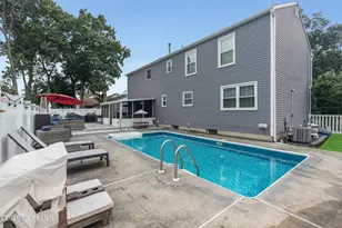 4 Laurel Crest Dr, Howell Township, NJ 07731 - Photo 2