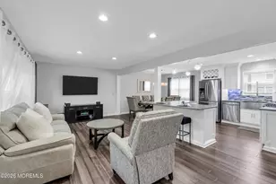 4 Laurel Crest Dr, Howell Township, NJ 07731 - Photo 10