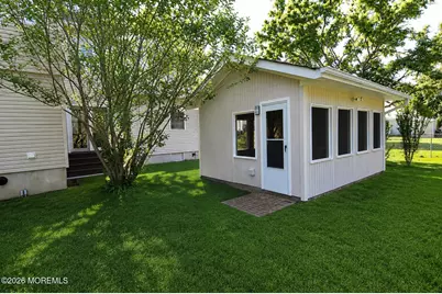 138 Church Street, Belford, NJ 07718 - Photo 42