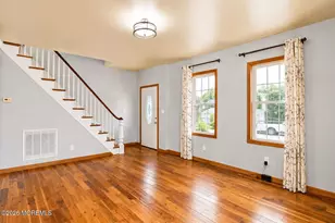 138 Church St, Belford, NJ 07718 - Photo 8