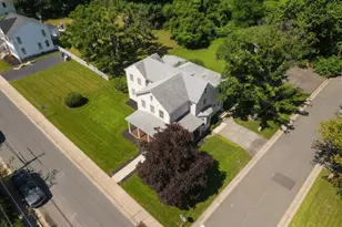138 Church St, Belford, NJ 07718 - Photo 44